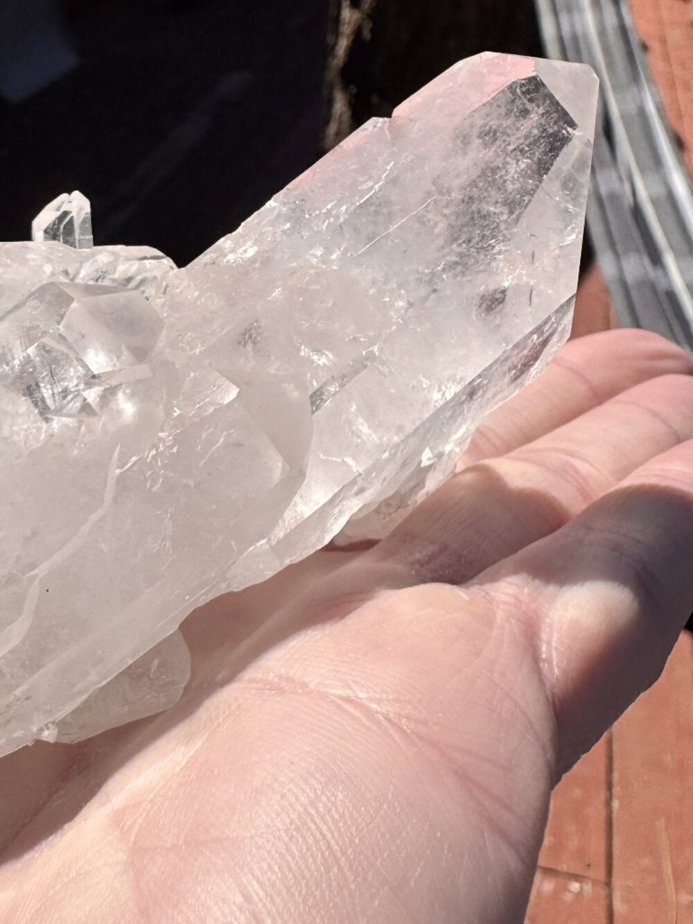 Clear Quartz Crystal Cluster – Dominant Main Point with Rainbow Inclusions